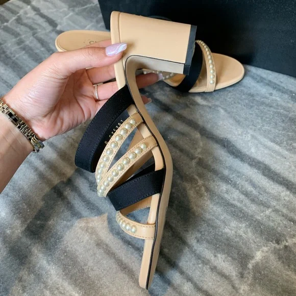 Chanel Mules Beige/Black Lambskin & Grossgrain size 38 - Picture 7 of 8